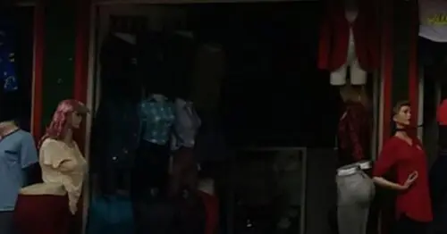 VENTA DE ROPA CARRERA 8 CON 22 VENTA DE ROPA CARRERA 8 CON 22